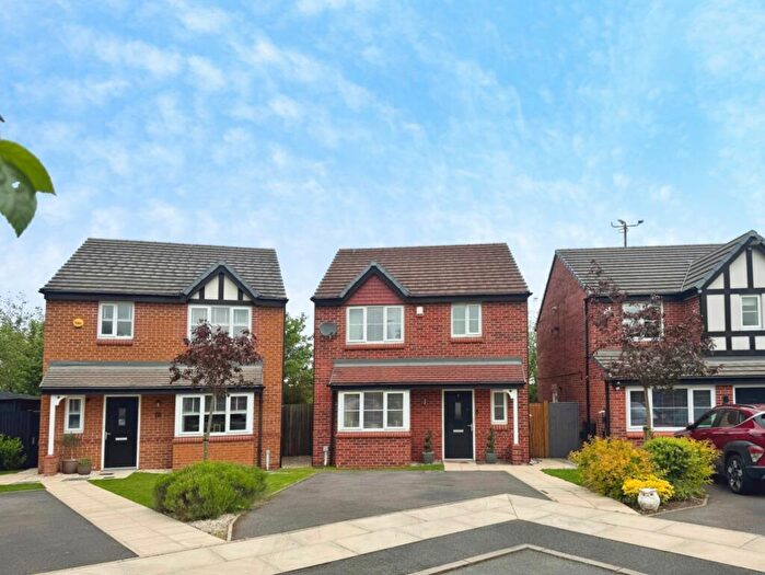 3 Bedroom Detached House For Sale In Hardy Close, Bootle, L20
