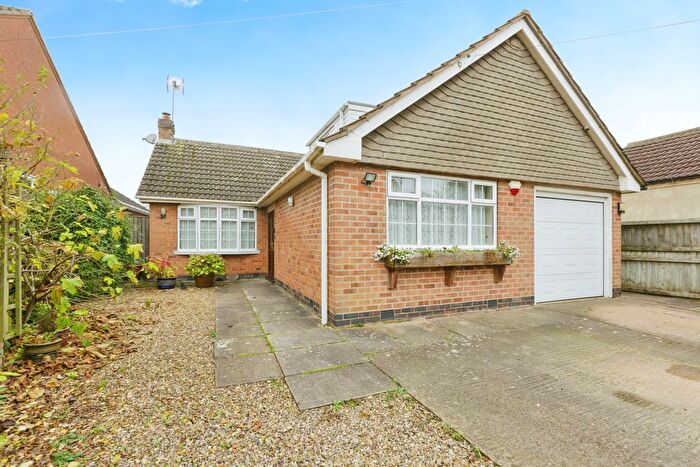 4 Bedroom Bungalow For Sale In Little Lunnon, Dunton Bassett, Lutterworth, Leicestershire, LE17