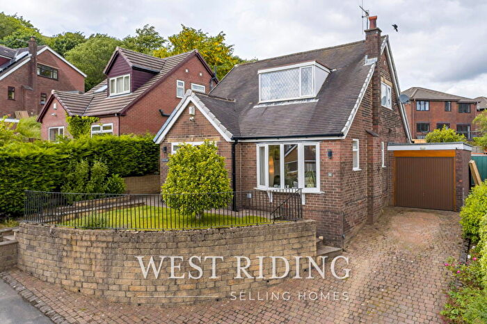 4 Bedroom Detached Bungalow For Sale In Sunfield Lane, Diggle, Saddleworth, OL3