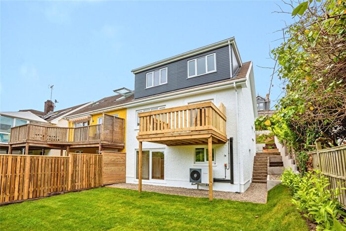 4 Bedroom Semi-Detached House For Sale In Tresaith, Cardigan, Ceredigion, SA43