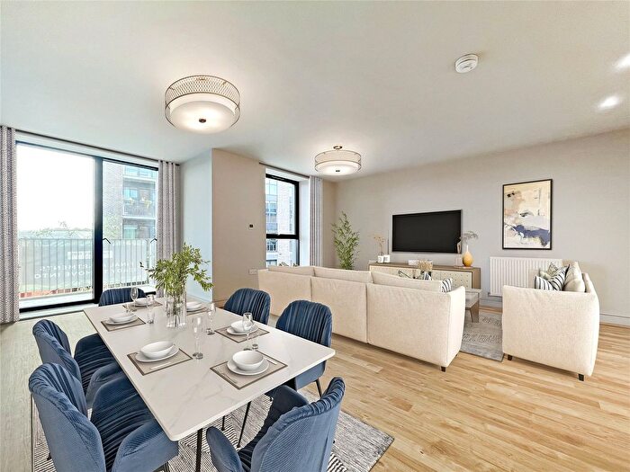 2 Bedroom Flat For Sale In Watkins House, Factory Number One, East Street, Bedminster, BS3