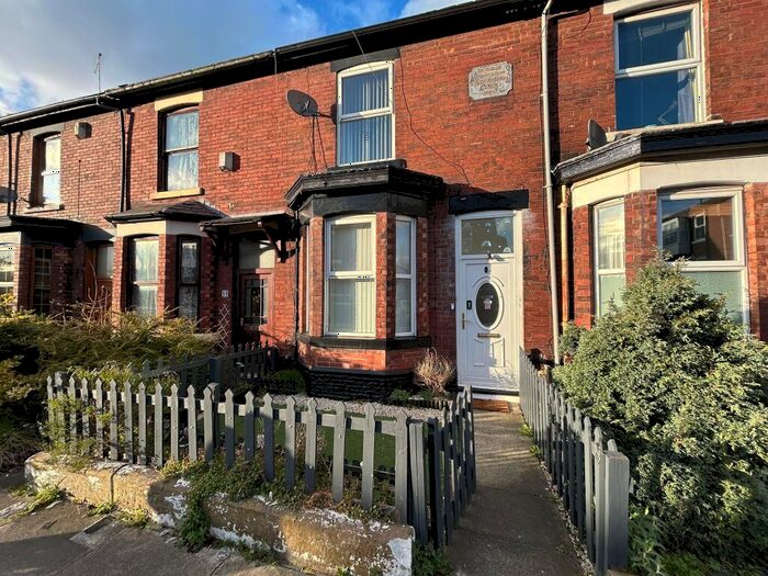 2 Bedroom Terraced House For Sale In Mottram Road, Hyde, SK14
