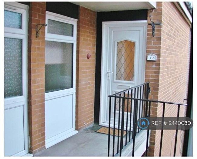 2 Bedroom Flat To Rent In Talbot Court, Radcliffe-On-Trent, Nottingham, NG12