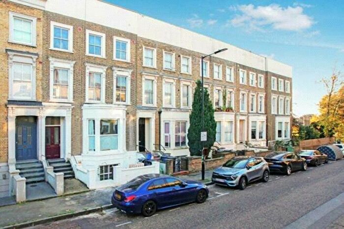 1 Bedroom Maisonette To Rent In Richmond Road, London, E8