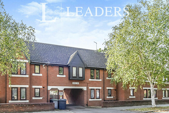 1 Bedroom Flat To Rent In Warwick Avenue, Bedford, MK40