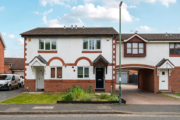 2 Bedroom Terraced House For Sale In Eagles Road, Greenhithe, Kent, DA9