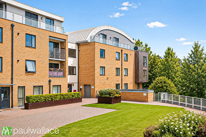 2 Bedroom Apartment For Sale In Smeaton Court, Hertford | Chain Free | Riverside Balcony | Stunning First Floor Apartment, SG13