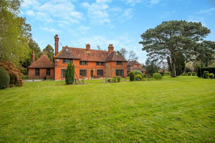 6 Bedroom Detached House For Sale In Deal Road, Worth, Nr. Sandwich, Kent, CT14