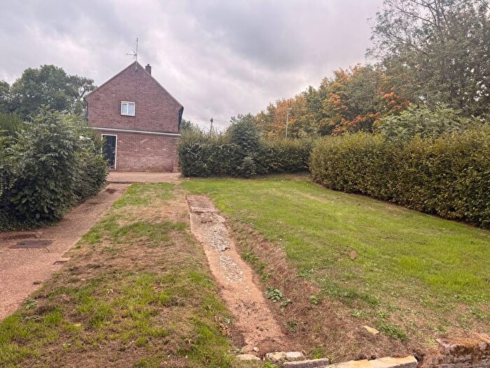 3 Bedroom Flat To Rent In Whipperley Way, Luton, LU1