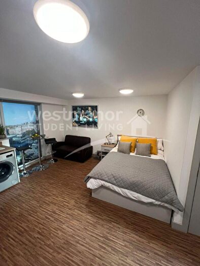 Studio To Rent In Grange Lane, Leicester, Leicestershire, LE2