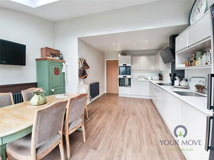 5 Bedroom Semi-Detached House For Sale In Stuart Avenue, Draycott, Stoke-on-Trent, Staffordshire, ST11