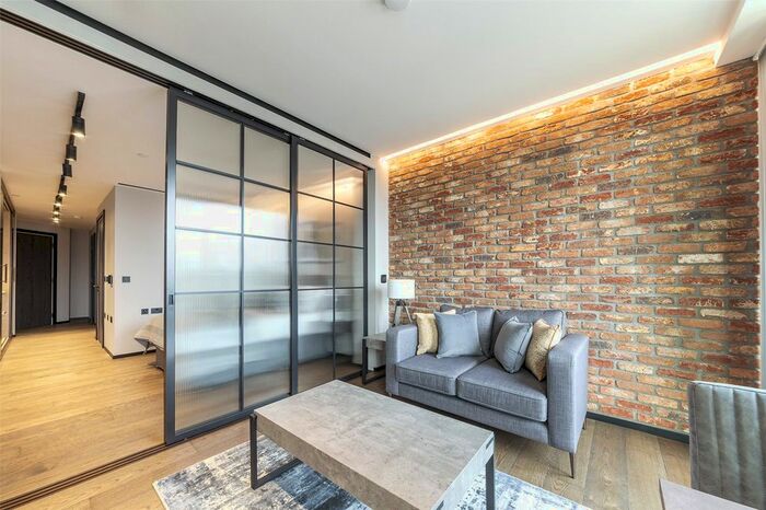 Studio To Rent In Hewett Street, London, EC2A