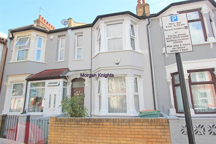 3 Bedroom Terraced House For Sale In Kensington Avenue, Manor Park, E12