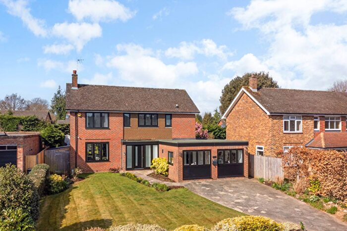 4 Bedroom Detached House For Sale In Woodfields, Sevenoaks, TN13