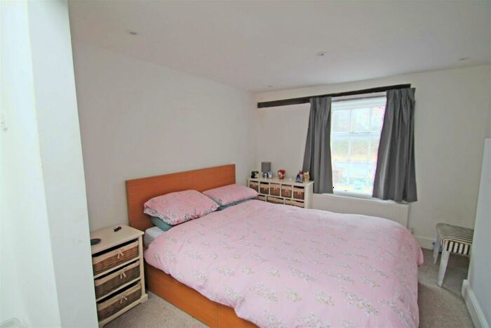 2 Bedroom Bungalow For Sale In Butts Cottages, London Road, Albourne, BN6