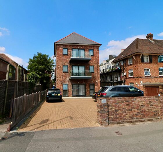 1 Bedroom Flat To Rent In London Road, Morden, SM4