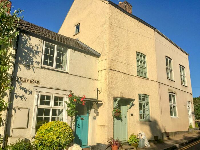 3 Bedroom Terraced House To Rent In Bradley Road, Wotton-Under-Edge, Gloucestershire GL12