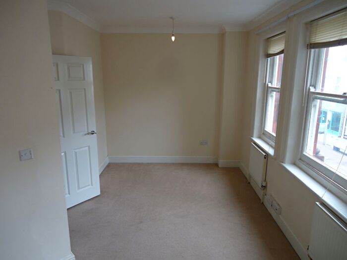 1 Bedroom Flat To Rent In Gloucester Place, Folkestone, CT20