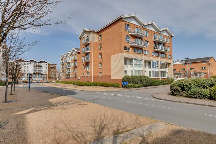 2 Bedroom Flat For Sale In Rio House, Century Wharf, CF10