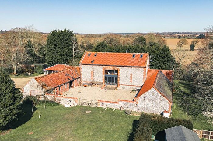 3 Bedroom Barn Conversion For Sale In Lower Gresham, NR11