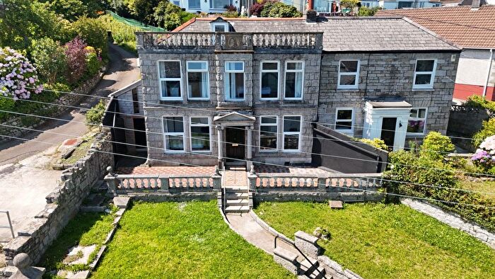 5 Bedroom Semi-Detached House To Rent In Kernick Road, Penryn, TR10