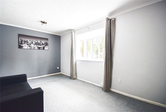 1 Bedroom Studio To Rent In Lucerne Close, Cambridge, CB1