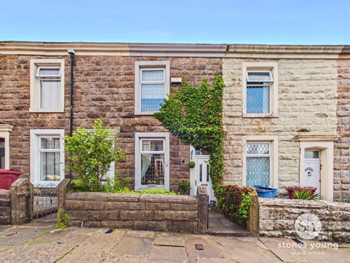 2 Bedroom Terraced House For Sale In Higher Bank Street, Blackburn, BB2
