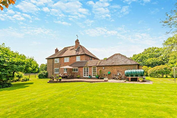 4 Bedroom Detached House For Sale In Vann Lane, Hambledon, Surrey, GU8