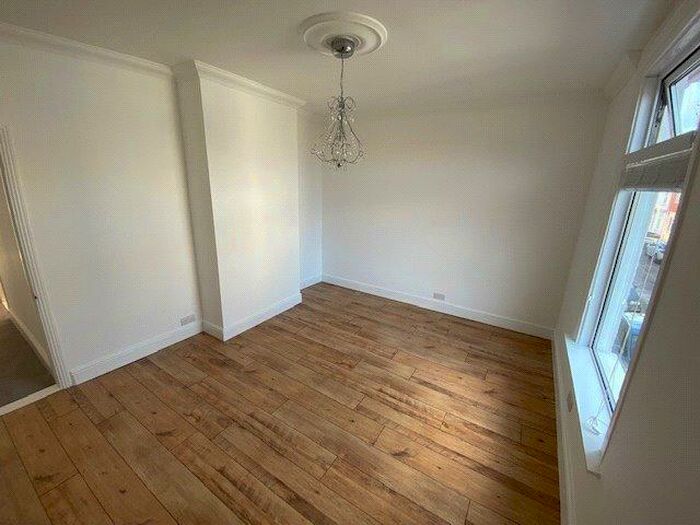 3 Bedroom House To Rent In Binsteed Road, Portsmouth, Hampshire, PO2