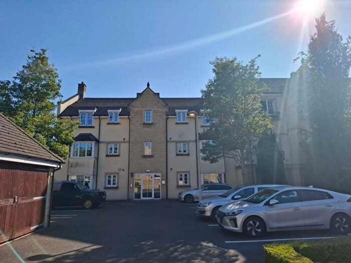 2 Bedroom Apartment To Rent In Woodley Green, Witney, Oxfordshire, OX28