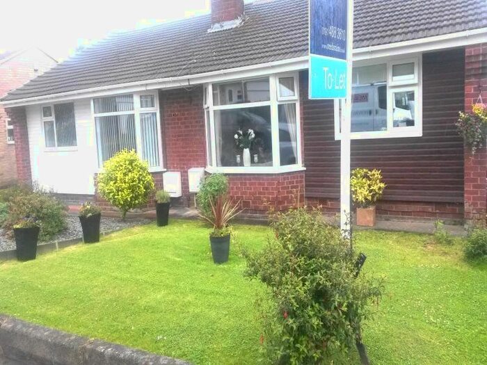 2 Bedroom Bungalow To Rent In Elsdon Road, Whickham, Newcastle Upon Tyne, NE16