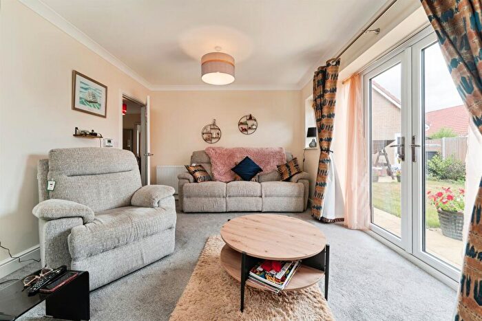 2 Bedroom Detached Bungalow For Sale In Willow Gardens, Wimblington, March, PE15