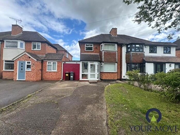 3 Bedroom Semi-Detached House For Sale In Damson Lane, Solihull, West Midlands, B92