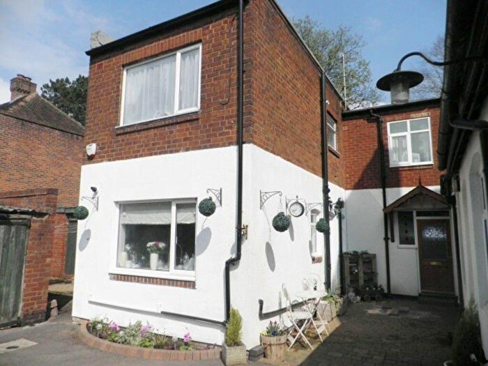 2 Bedroom Maisonette To Rent In Halbrose Mansions, Lichfield Road, B74