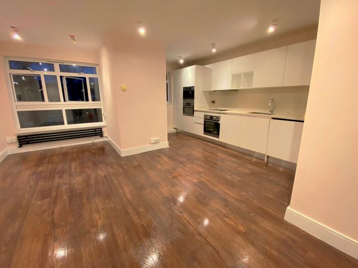 1 Bedroom Flat To Rent In The Avenue, London, N17