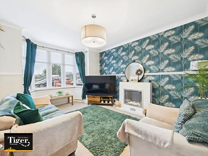 3 Bedroom End Of Terrace House For Sale In St. Annes Road, Blackpool, FY4