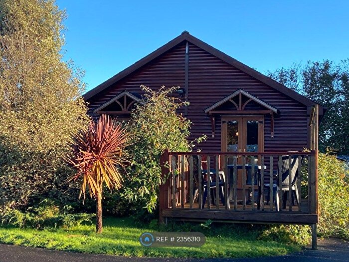 3 Bedroom Bungalow To Rent In Tudor Lodges, Looe, PL13