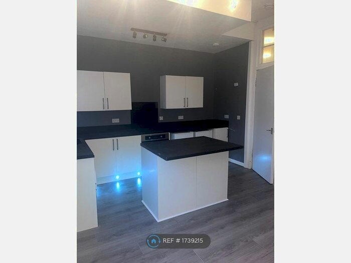 1 Bedroom Flat To Rent In North Hamilton Street, Kilmarnock, KA1