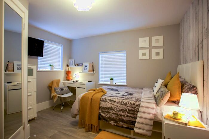 Studio To Rent In Salisbury Road, Luton, Bedfordshire, LU1