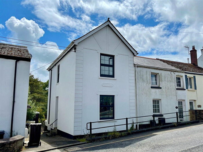 2 Bedroom End Of Terrace House To Rent In Fore Street, Sticker, St. Austell, PL26