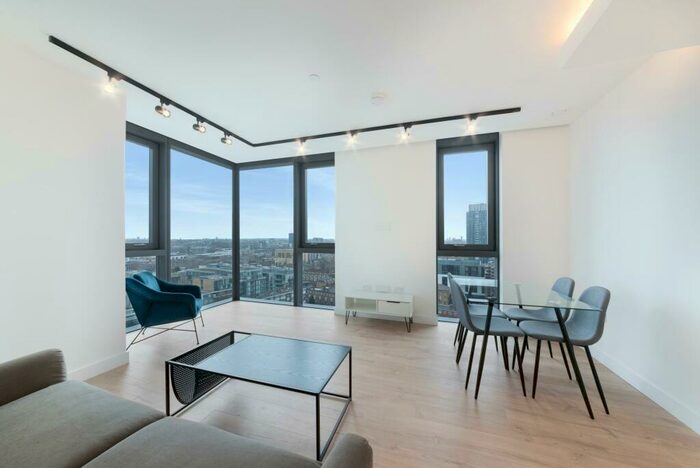 2 Bedroom Apartment To Rent In Valencia Tower, City Road, EC1V