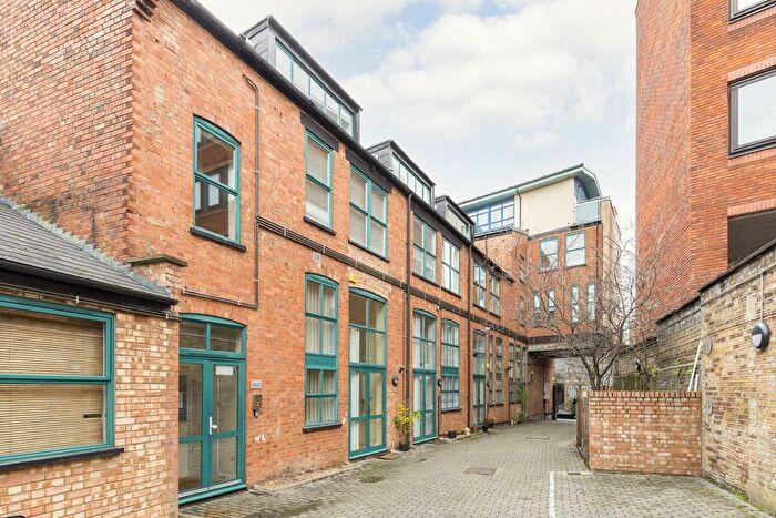 2 Bedroom Flat To Rent In Laycock Street, Laycock Street, N1