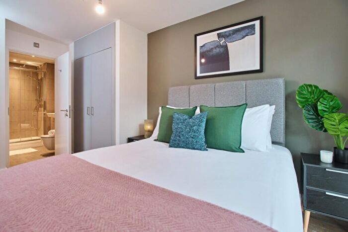 2 Bedroom Apartment To Rent In The Kimmeridge Oxford, OX2