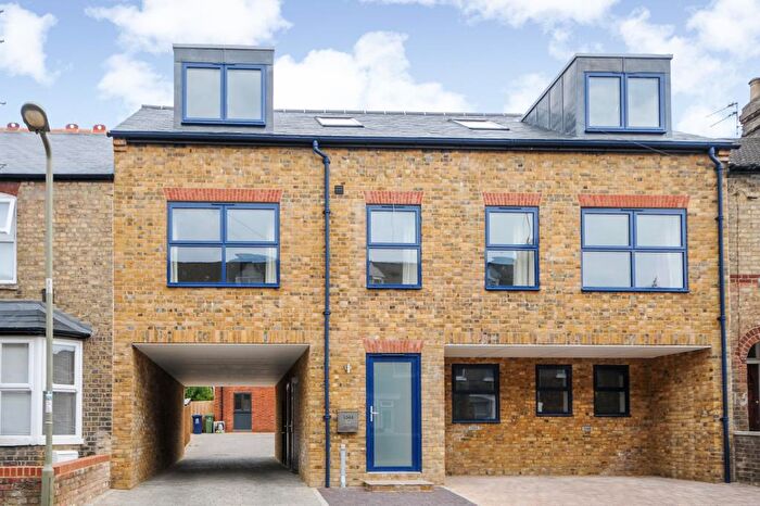 2 Bedroom Apartment To Rent In St Marys Road, East Oxford, OX4
