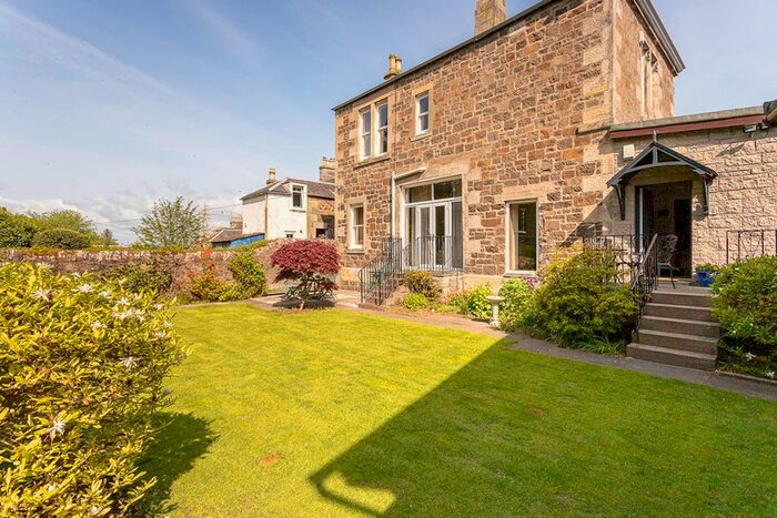 3 Bedroom End Of Terrace House For Sale In Cupar Road, Newport-On-Tay, DD6