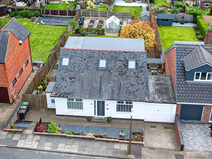 2 Bedroom Detached House For Sale In Darley Avenue, Toton, Nottingham, Nottinghamshire, NG9