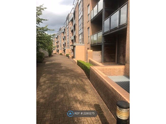 1 Bedroom Flat To Rent In Chapter Walk, Bristol, BS6