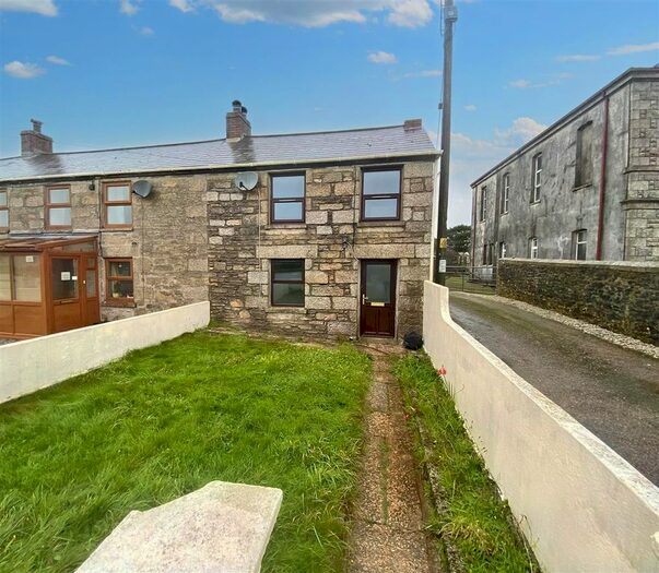 3 Bedroom End Of Terrace House For Sale In Chapel Terrace, Edgcumbe, Penryn, TR10