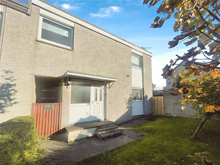 2 Bedroom Flat To Rent In Huntly Drive, Glenrothes, KY6