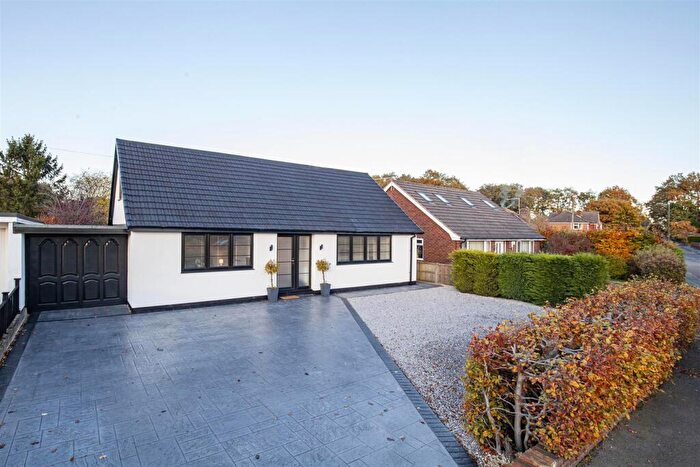 3 Bedroom Detached Bungalow For Sale In Harewood Crescent, Old Tupton, Chesterfield, S42